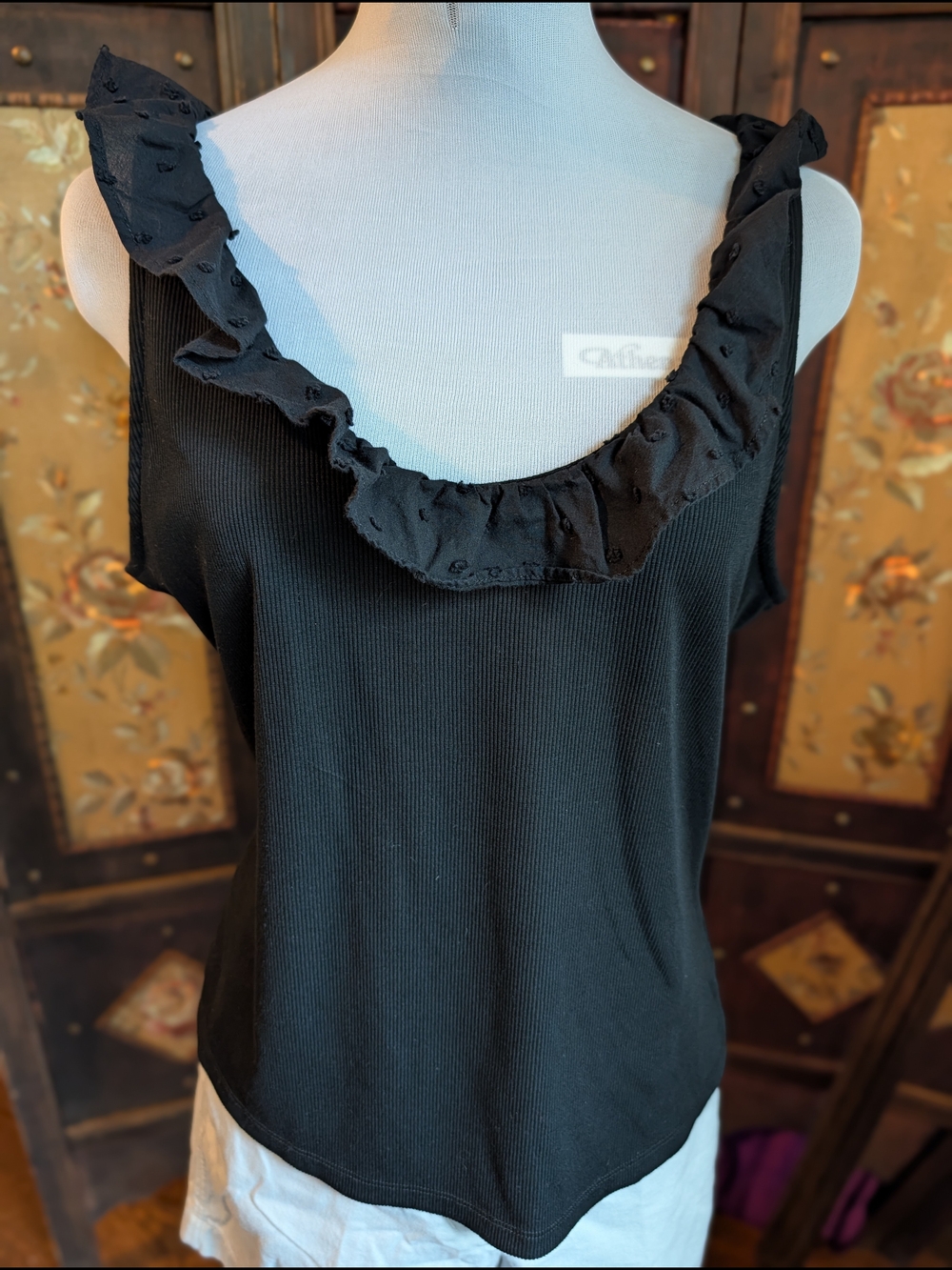 Who What Wear Black Ruffle Scoop Tank Top